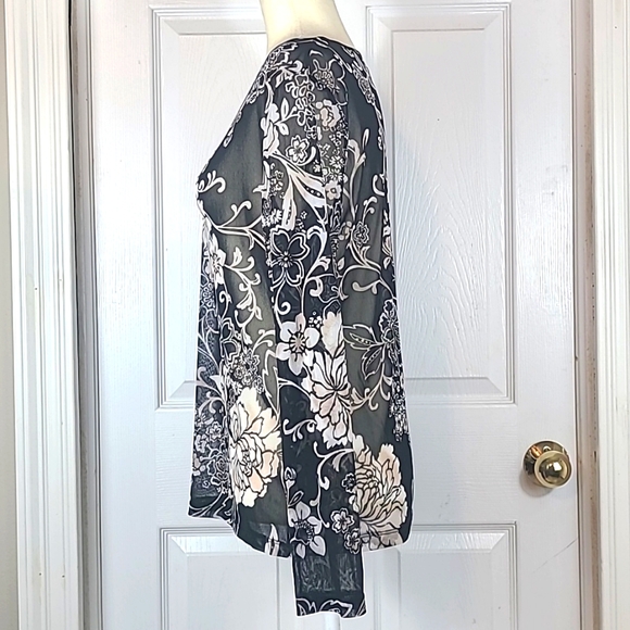 New York & Company Mesh Blouse - Picture 6 of 11